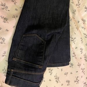 J BRAND SIZE 26 STRAIGHT LEG JEANS